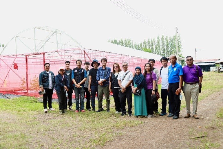 โครงการประชุมเชิงปฏิบัติการเขียนแผนการดำเนินงานและแผนปฏิบัติงาน อพ.สธ.